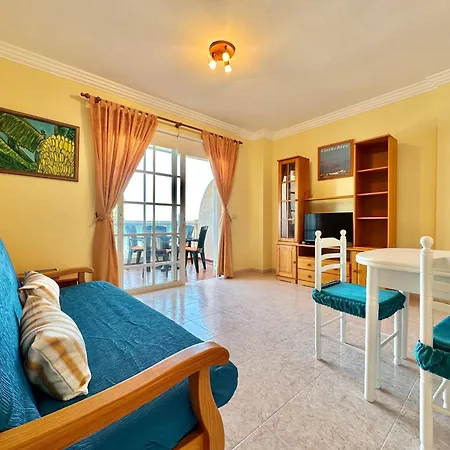 Costa Almar * Caleta de Interián