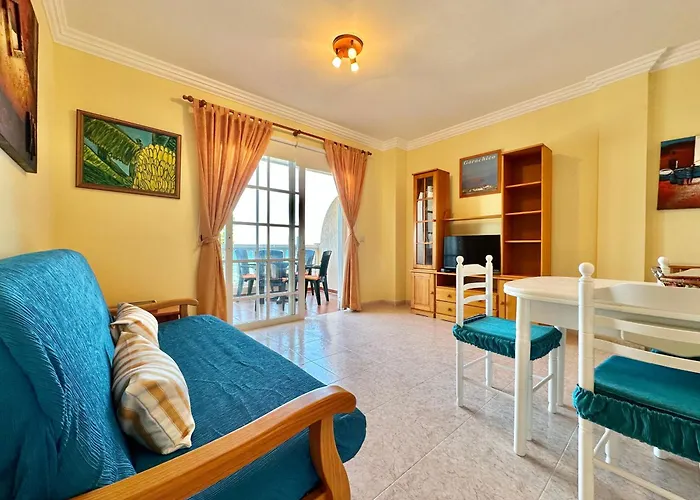 Costa Almar * Caleta de Interián