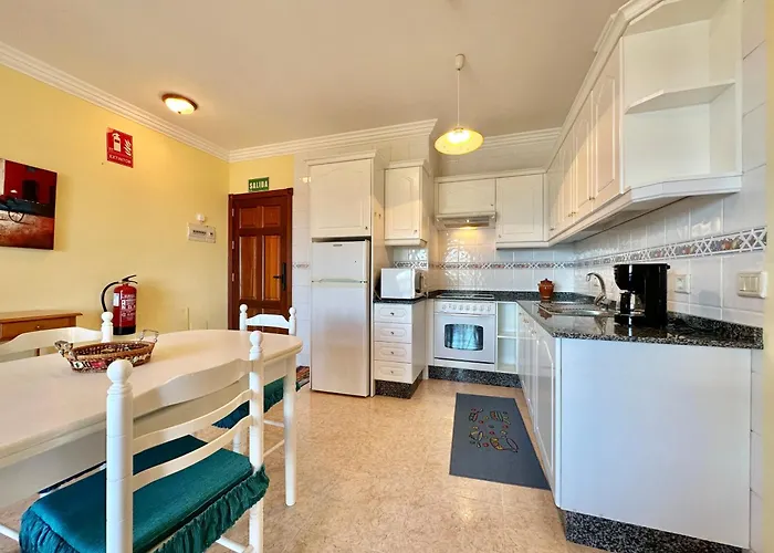 Costa Almar Caleta de Interián