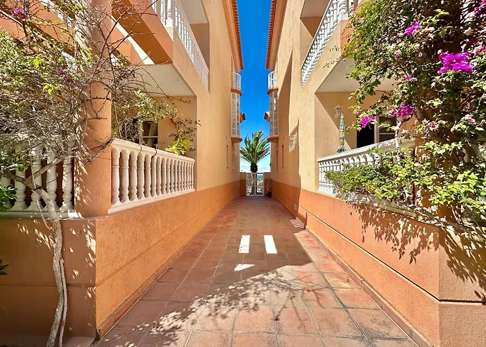 Costa Almar Caleta de Interián